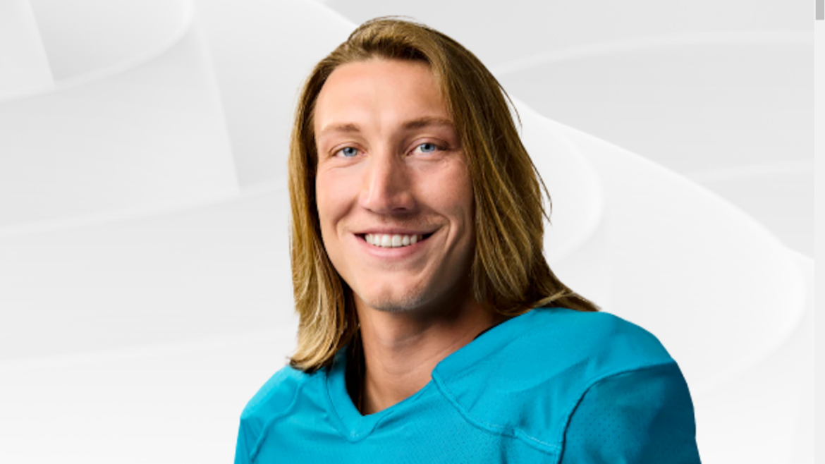 Trevor Lawrence will be the focus of nationwide marketing campaigns for EverBank. 